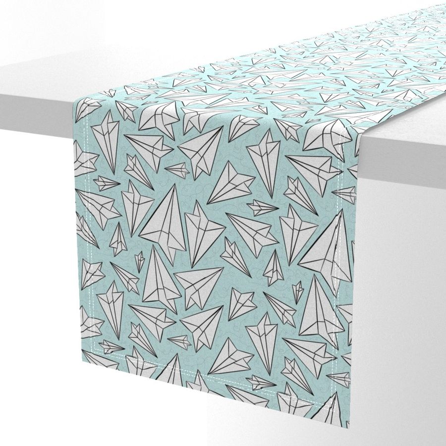 HOME_GOOD_TABLE_RUNNER