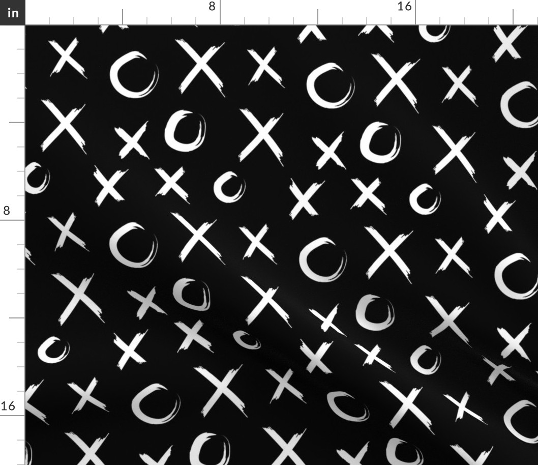 X to the O, black and white decor, monochrome theme, 