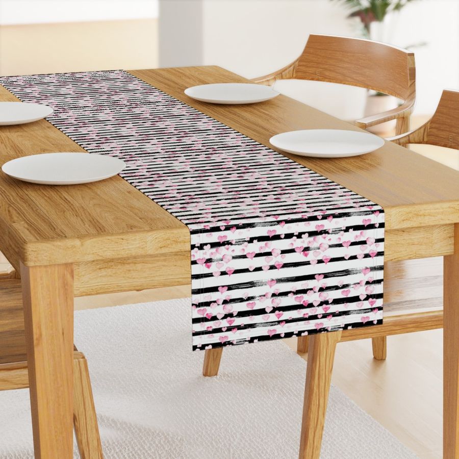 HOME_GOOD_TABLE_RUNNER