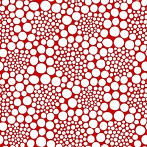 KUSAMA - white on red