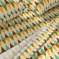 Geometric Pattern: Harlequin: Green/Brown