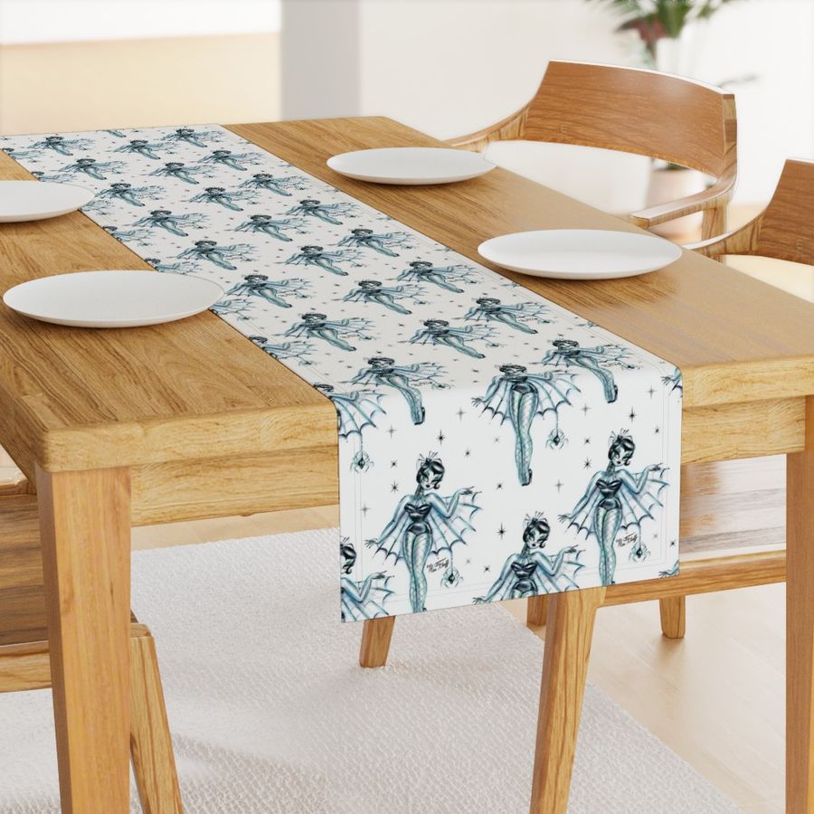 HOME_GOOD_TABLE_RUNNER