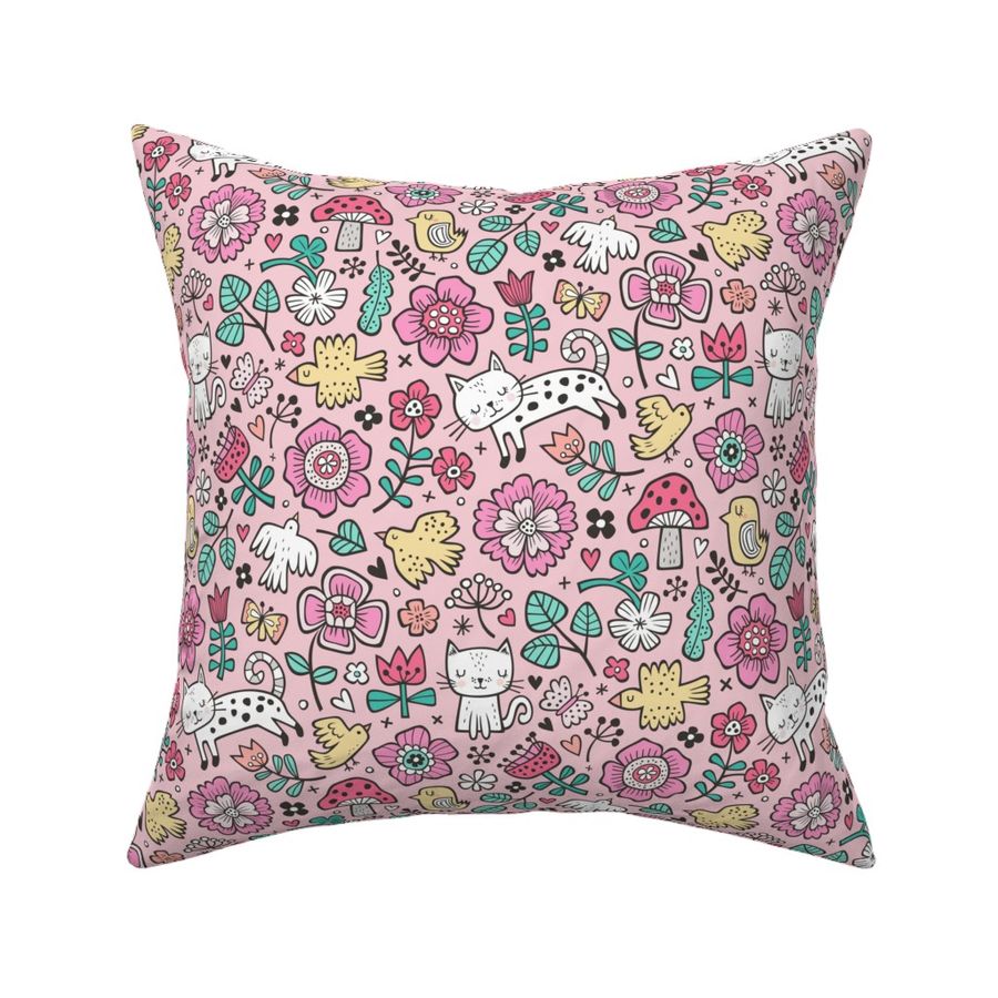 HOME_GOOD_SQUARE_THROW_PILLOW