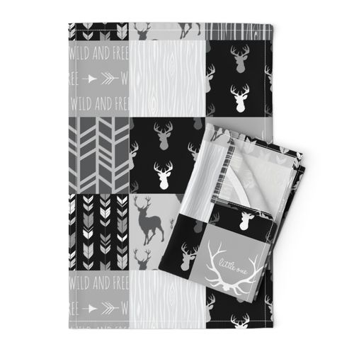 Patchwork Deer - Monochrome