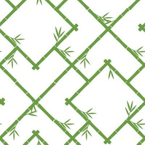 Bamboo Chinoiserie Lattice in White + Grass Green