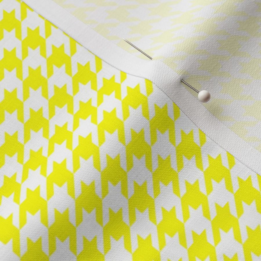 Half Inch Yellow and White Houndstooth Check