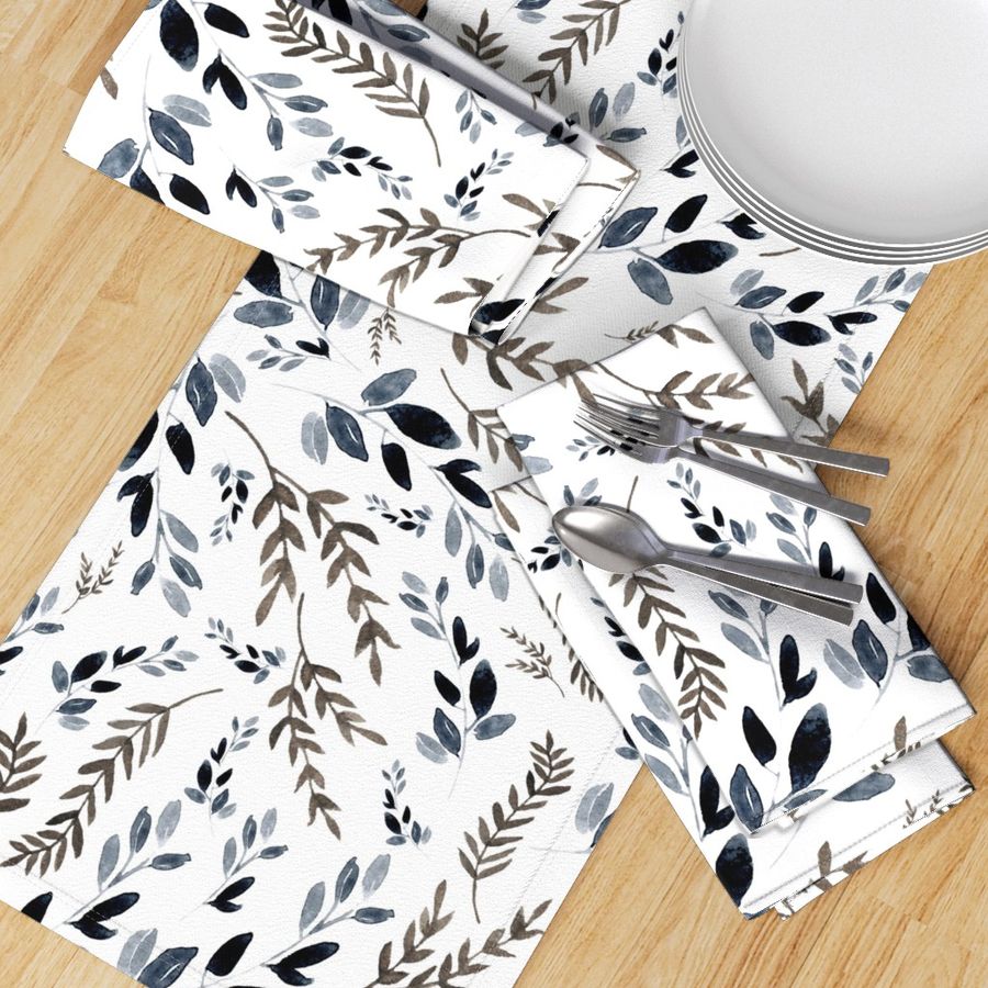 HOME_GOOD_TABLE_RUNNER