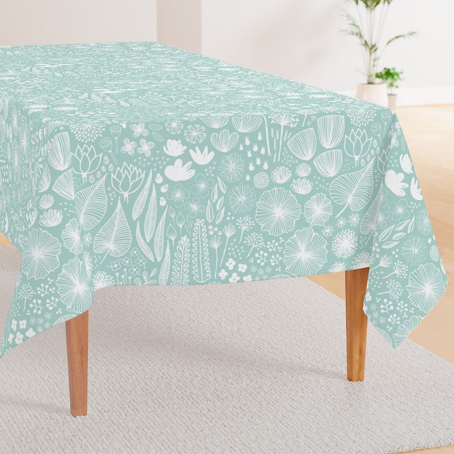 HOME_GOOD_RECTANGULAR_TABLE_CLOTH