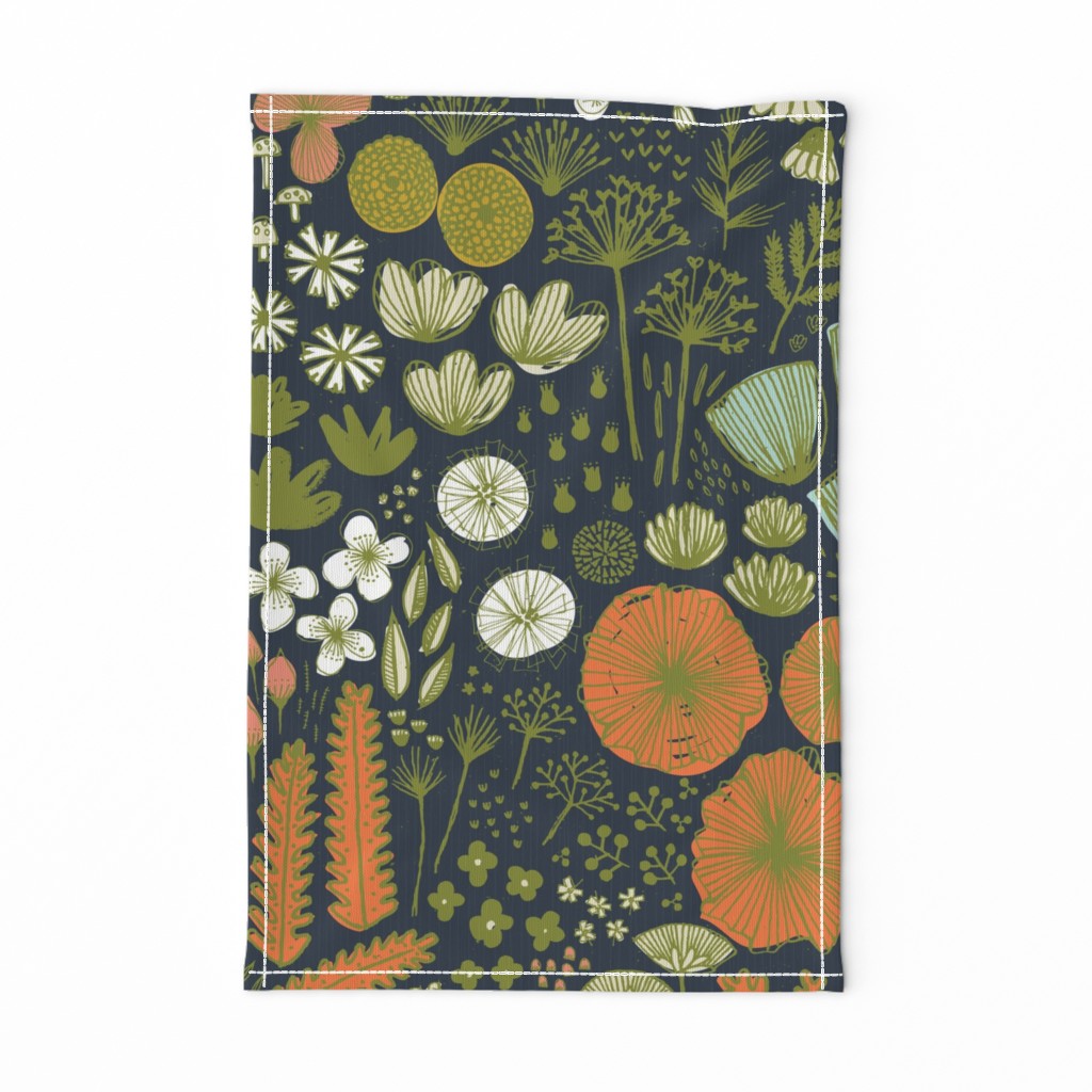 Botanical Sketchbook M+M Navy Black by Friztin