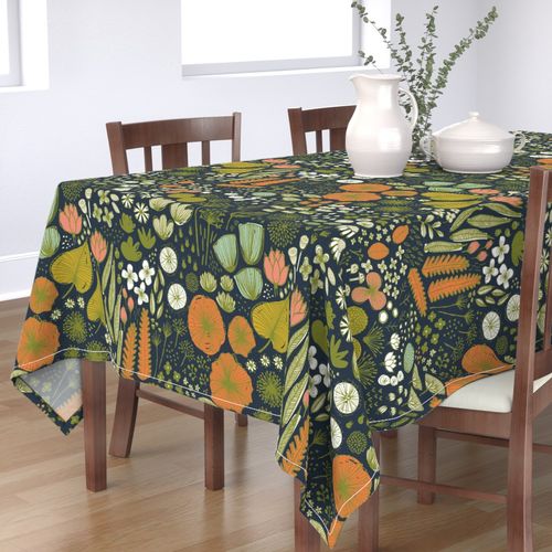 HOME_GOOD_RECTANGULAR_TABLE_CLOTH