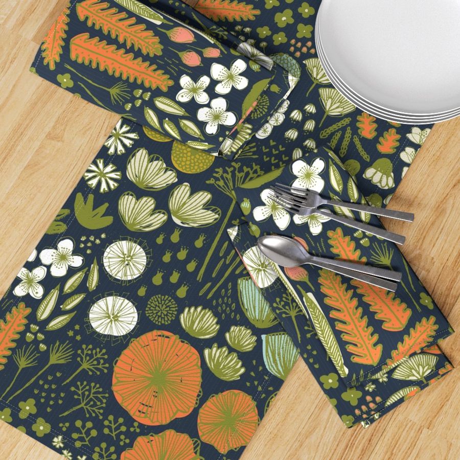 HOME_GOOD_TABLE_RUNNER