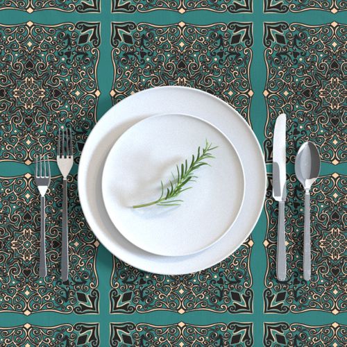 HOME_GOOD_RECTANGULAR_TABLE_CLOTH