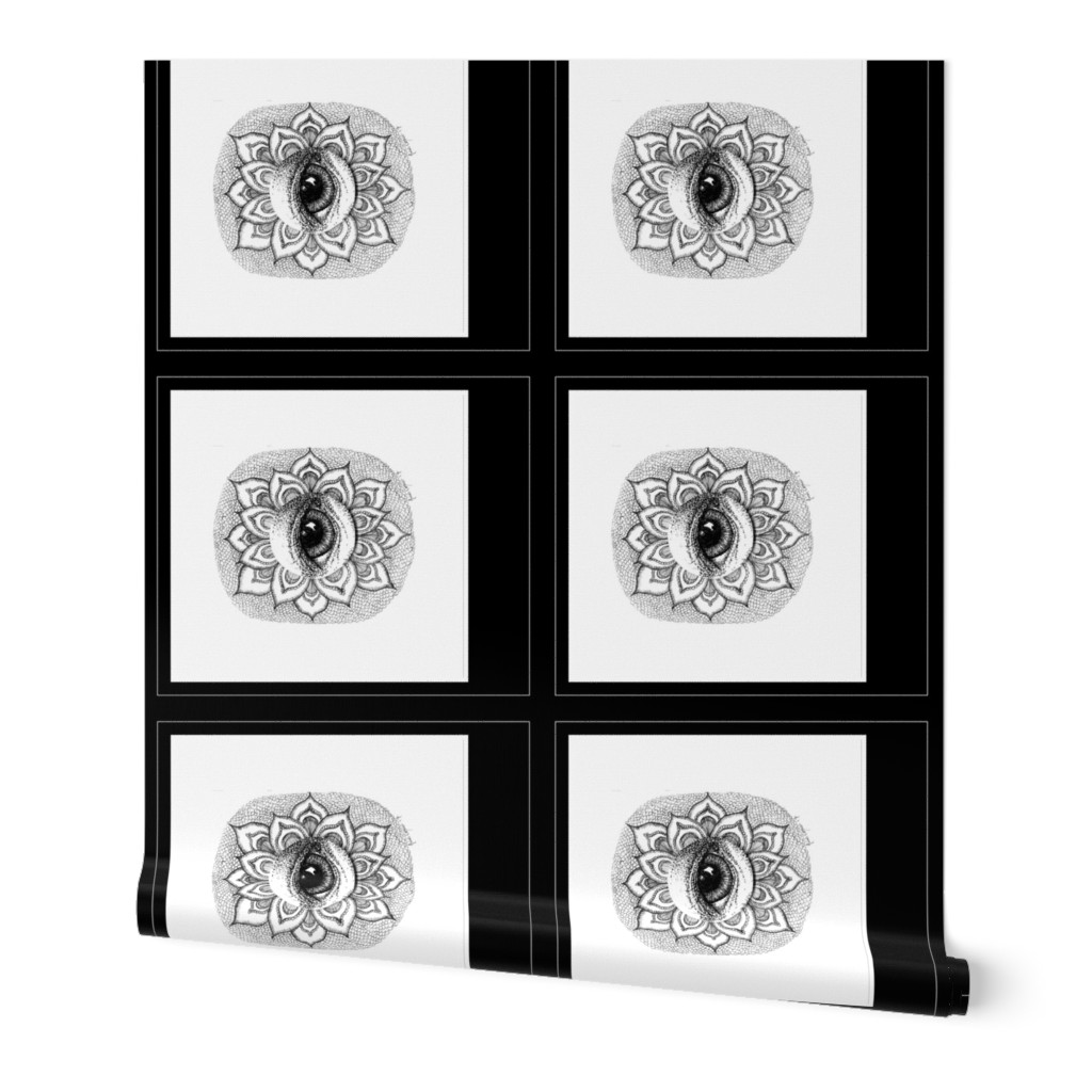 Eye_See_Lotus-Black & white-forCushion