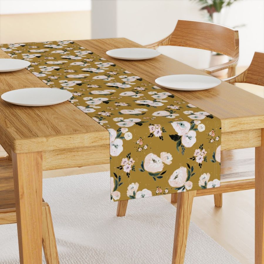 HOME_GOOD_TABLE_RUNNER