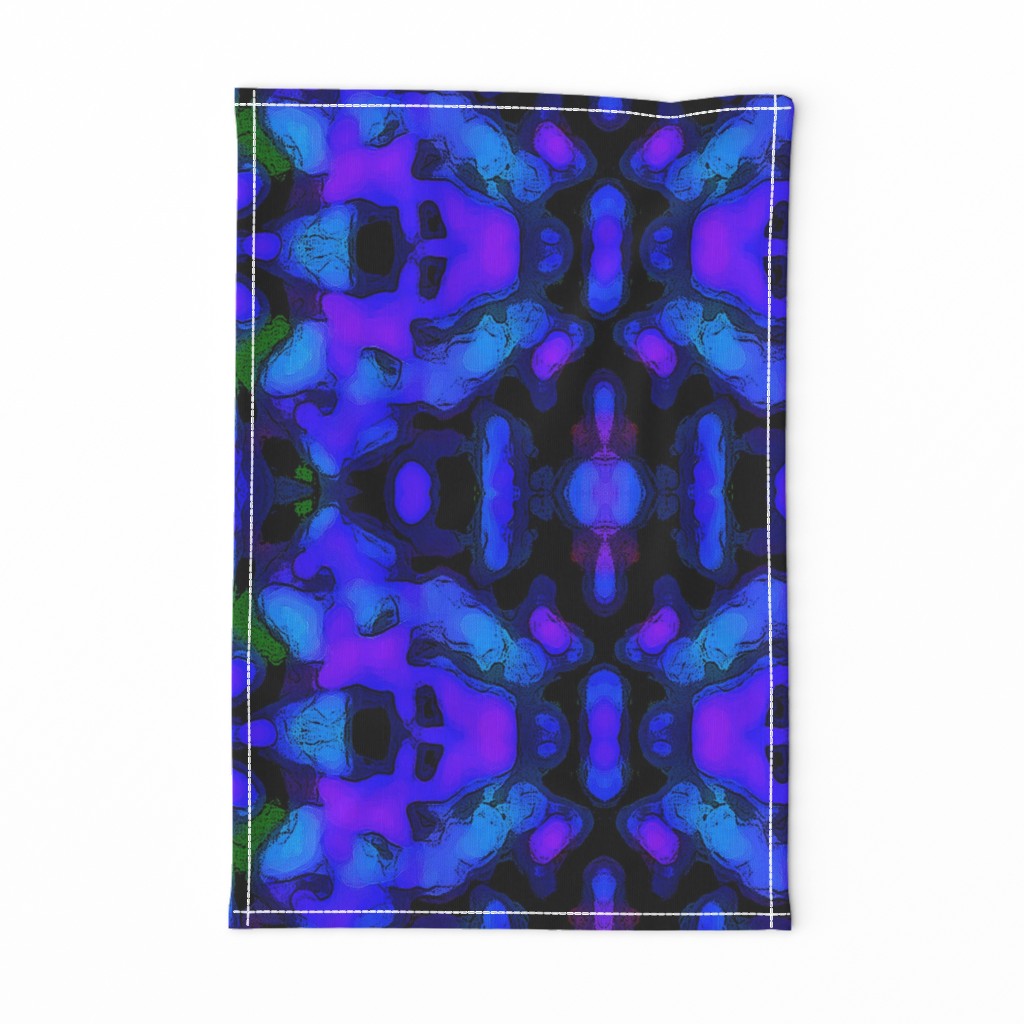 24" LARGE Malam Purple/Peri Tie-Dye Kilim