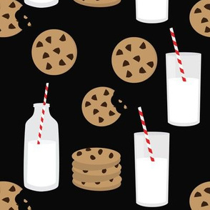 Milk and Cookies // Black