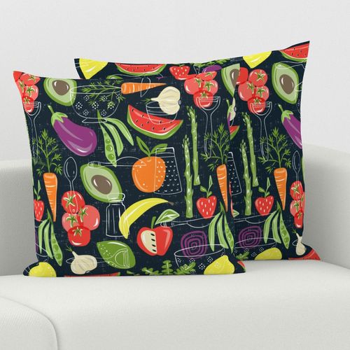 HOME_GOOD_SQUARE_THROW_PILLOW