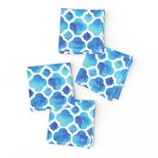 Watercolor Moroccan Quatrefoil Clover Trellis in Turquoise Sea