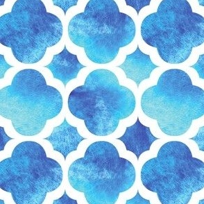 Watercolor Moroccan Quatrefoil Clover Trellis in Turquoise Sea