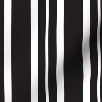 triple_stripes_black_large