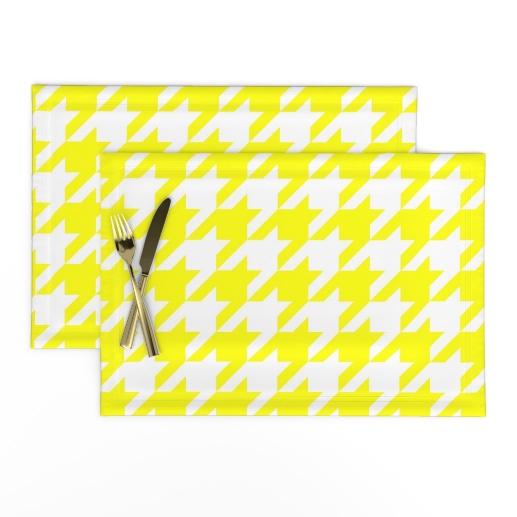 Three Inch Yellow and White Houndstooth