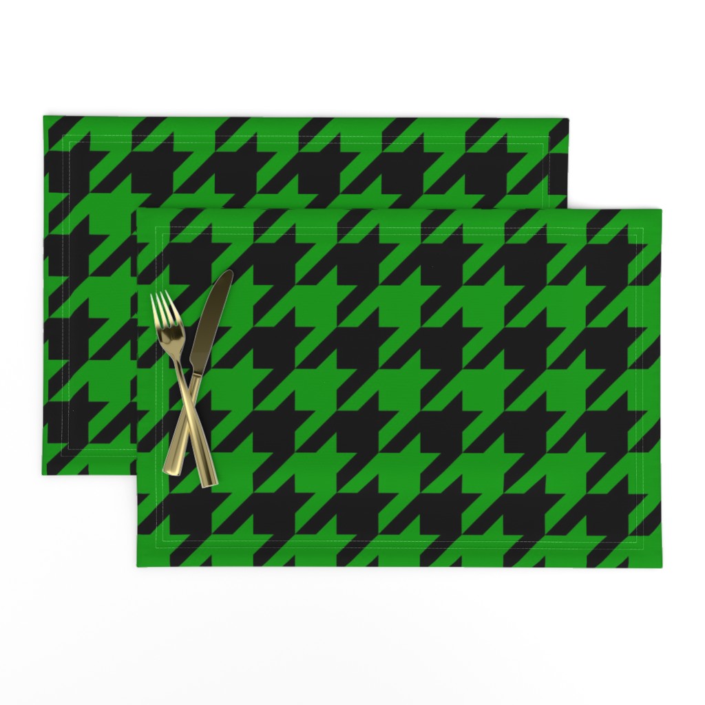 Three Inch Christmas Green and Black Houndstooth