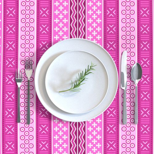 HOME_GOOD_RECTANGULAR_TABLE_CLOTH