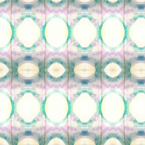 pastel summer chain, op art, modern, contemporary, hand dyed