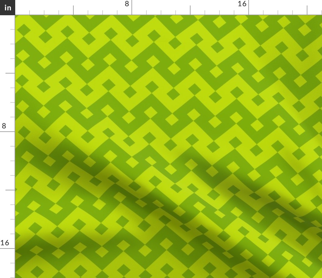 Geometric Pattern: Heavy Loop Diamond: Green