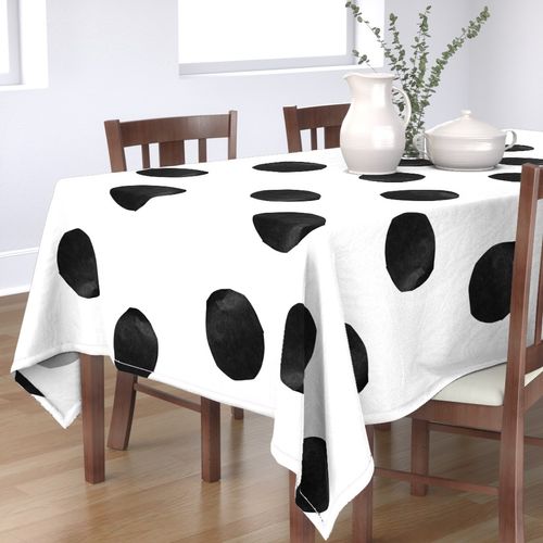 HOME_GOOD_RECTANGULAR_TABLE_CLOTH