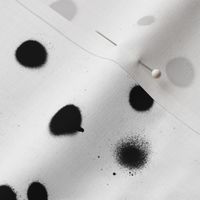 graffiti spray polka dots – black white