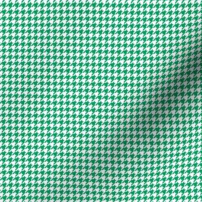 Quarter Inch Shamrock Green and White Houndstooth Check