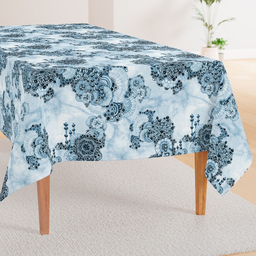 HOME_GOOD_RECTANGULAR_TABLE_CLOTH