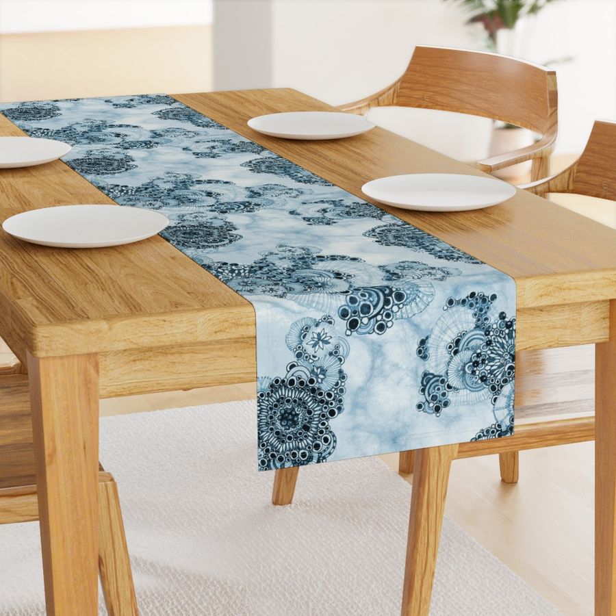 HOME_GOOD_TABLE_RUNNER