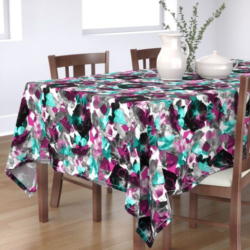 HOME_GOOD_RECTANGULAR_TABLE_CLOTH