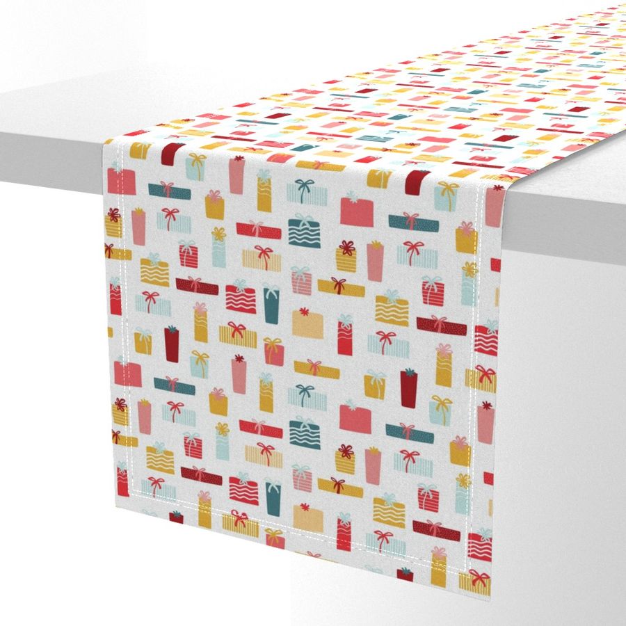 HOME_GOOD_TABLE_RUNNER