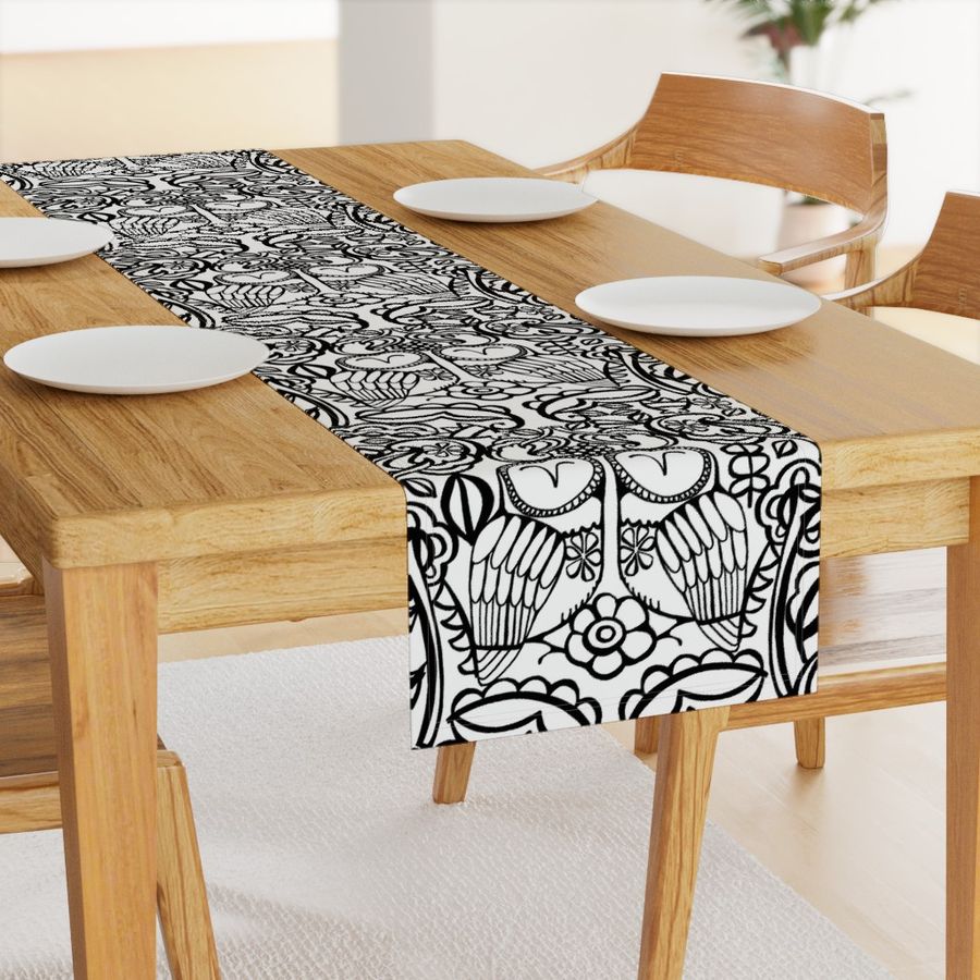 HOME_GOOD_TABLE_RUNNER