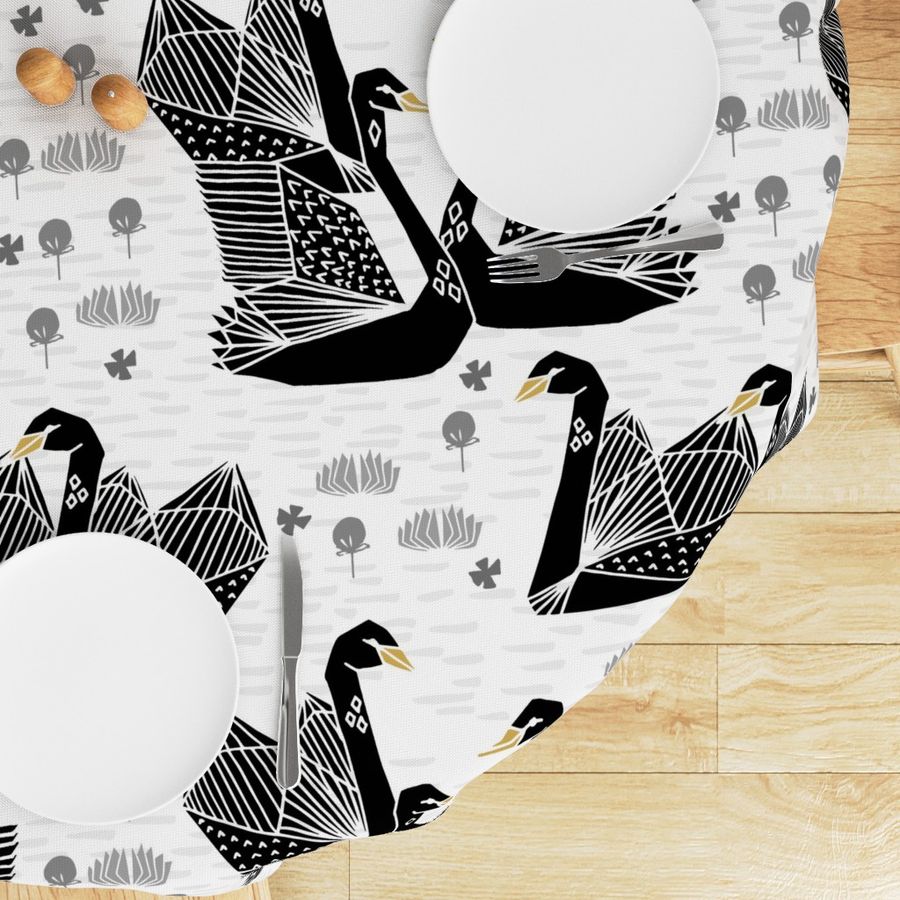 HOME_GOOD_ROUND_TABLE_CLOTH