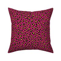 ★ SKULLS x LEOPARD ★ Hot Pink and Yellow - Medium-Small Scale / Collection : Leopard Spots variations – Punk Rock Animal Prints 3