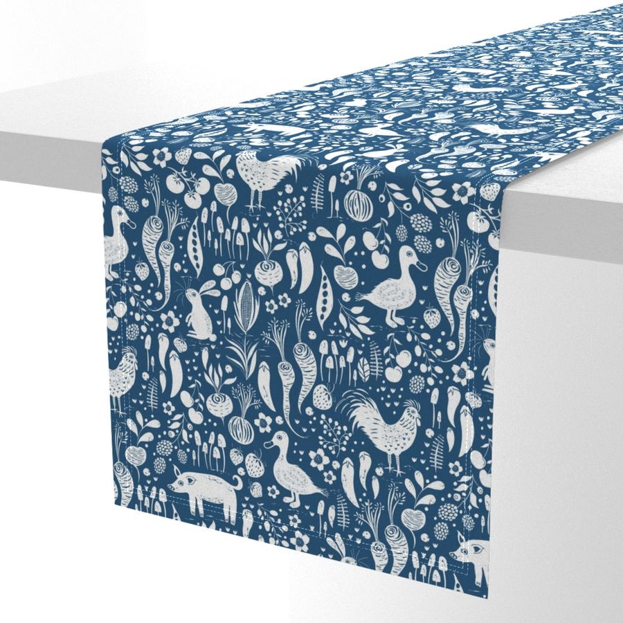 HOME_GOOD_TABLE_RUNNER