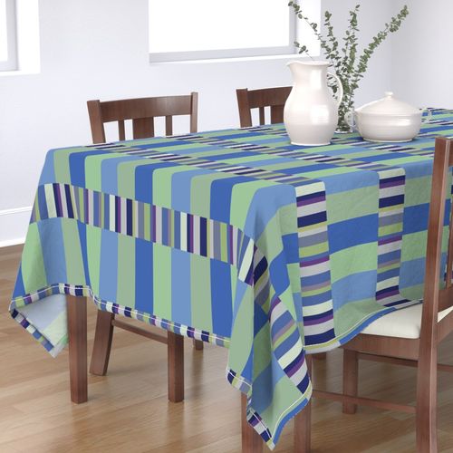 HOME_GOOD_RECTANGULAR_TABLE_CLOTH