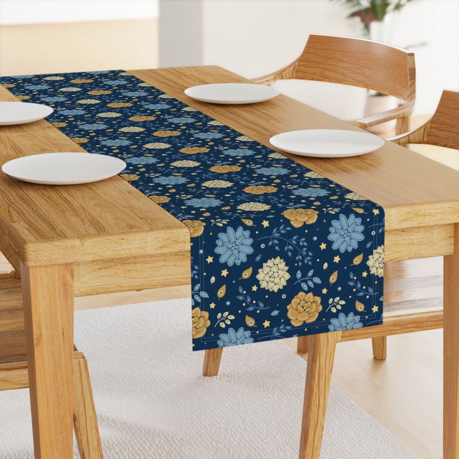 HOME_GOOD_TABLE_RUNNER