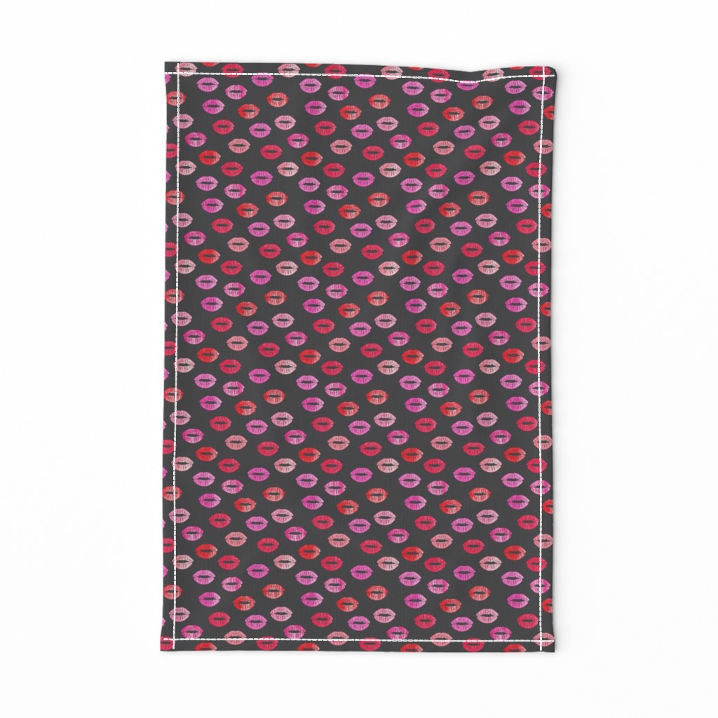 (small scale) smooches - kisses - multi pink on grey