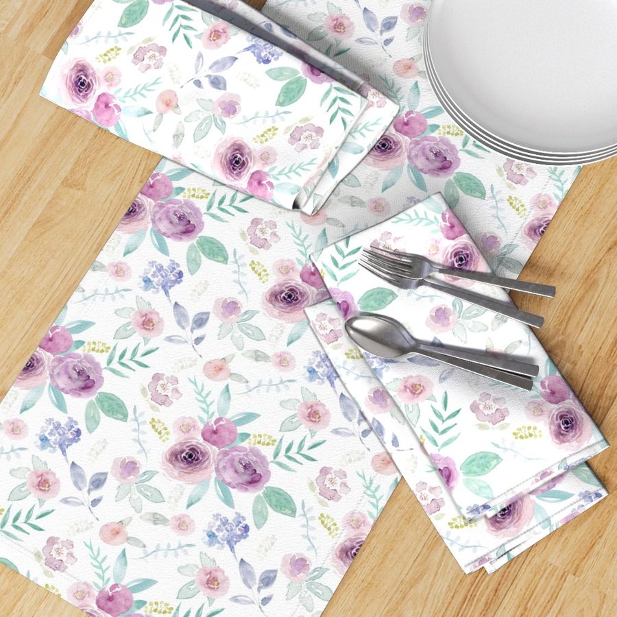 HOME_GOOD_TABLE_RUNNER