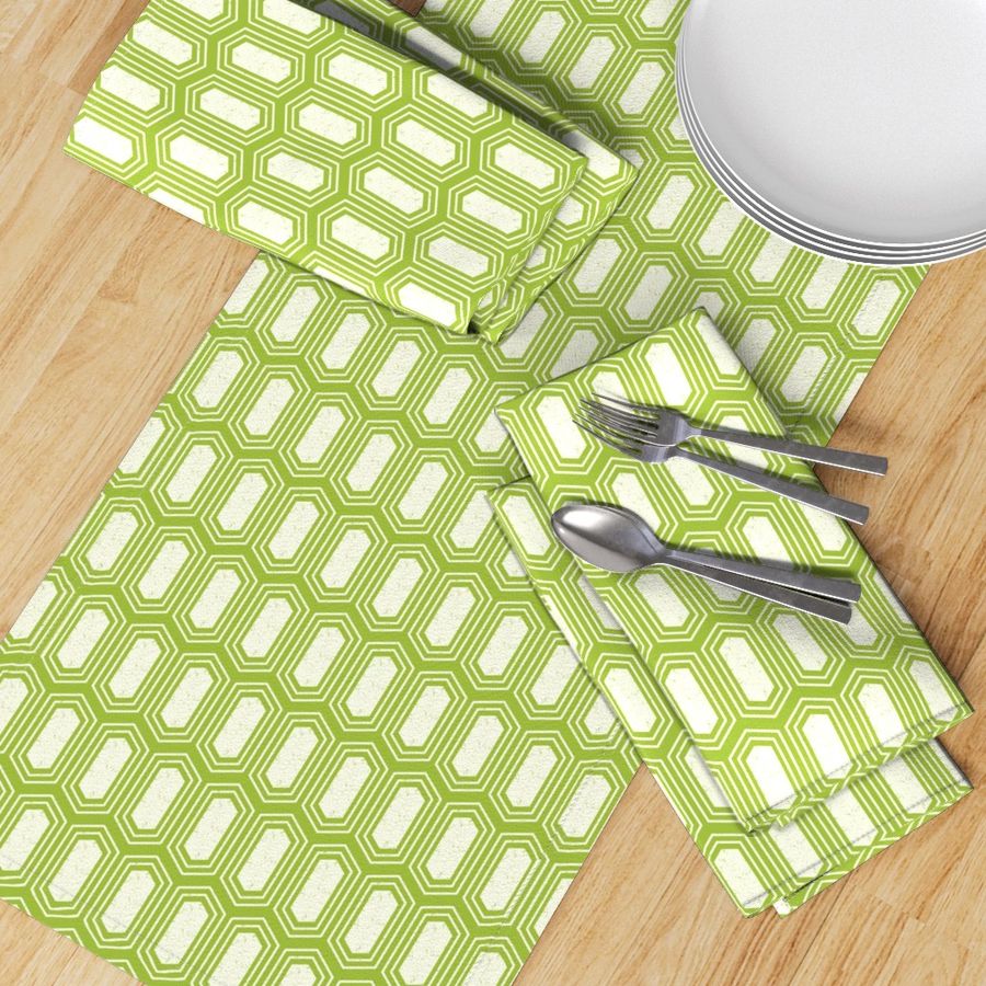 HOME_GOOD_TABLE_RUNNER