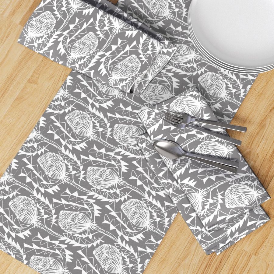 HOME_GOOD_TABLE_RUNNER