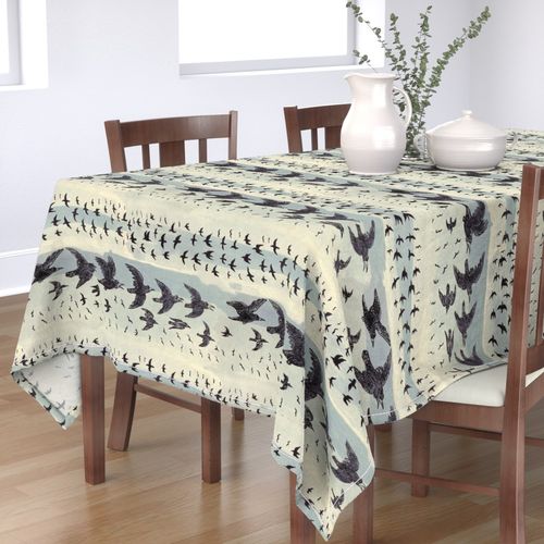 HOME_GOOD_RECTANGULAR_TABLE_CLOTH