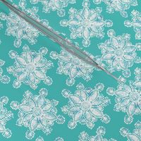 Rustic_Doily_white_teal