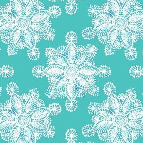 Rustic_Doily_white_teal