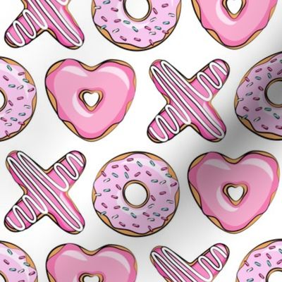 X O  heart shaped donuts -  pink 